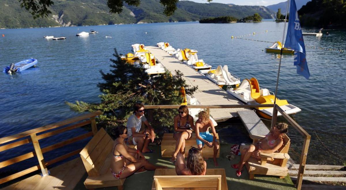 Location de pédalo - Locations Activités Nautiques, Plage de la Baie Saint Michel CHORGES - Location de pédalo - Locations Activités Nautiques, Plage de la Baie Saint Michel CHORGES