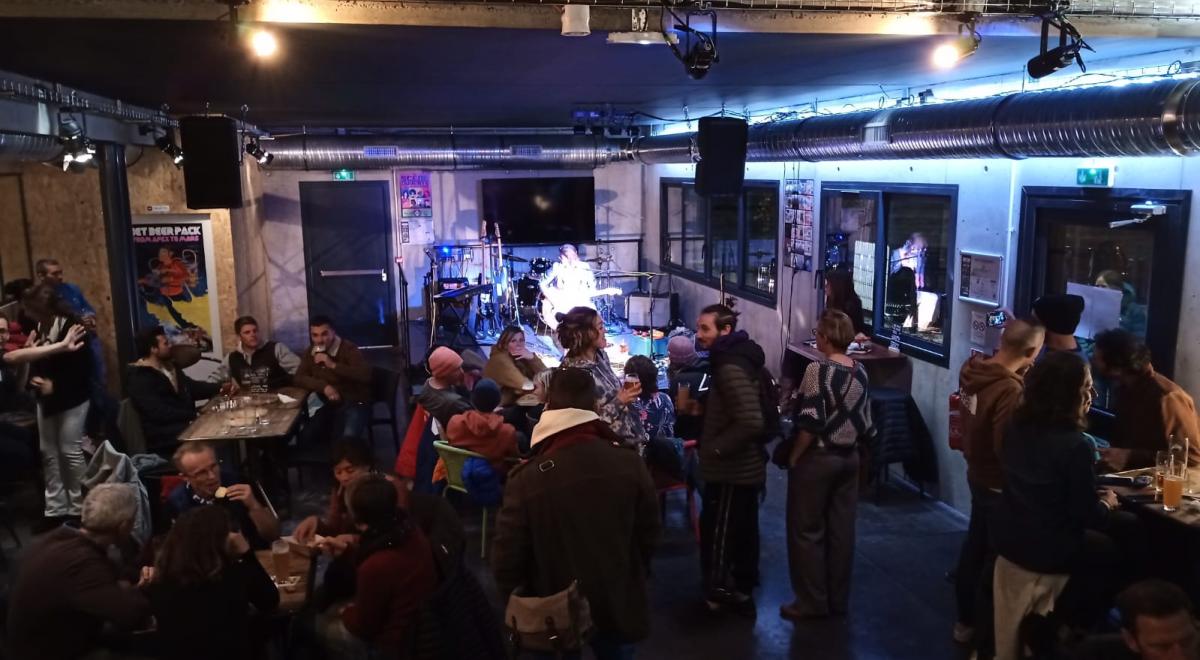 APEX CHORGES - APEX CHORGES