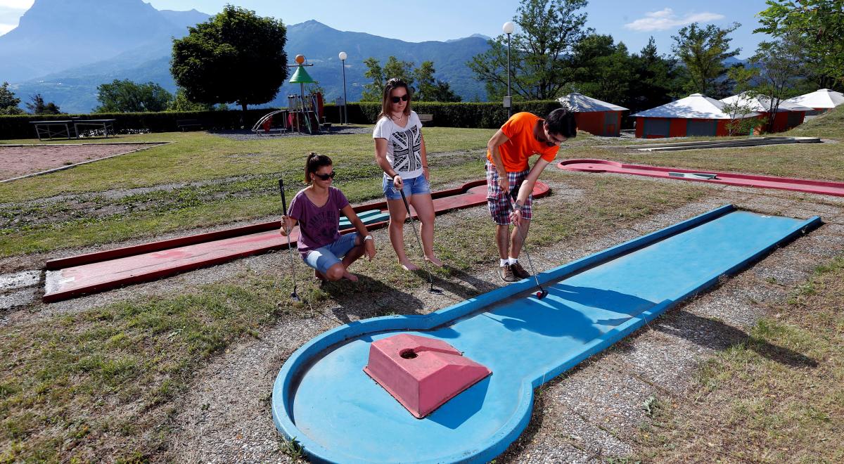 Camping Baie de La Chapelle Vacances André Trigano CHORGES - Camping Baie de La Chapelle Vacances André Trigano CHORGES