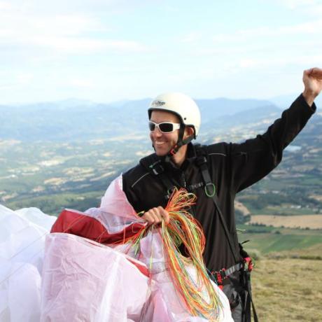 L'expression Sport Parapente CHORGES - L'expression Sport Parapente CHORGES L'expression Sport Parapente CHORGES - L'expression Sport Parapente CHORGES