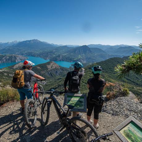 Image - Belvédère de Serre du Renard