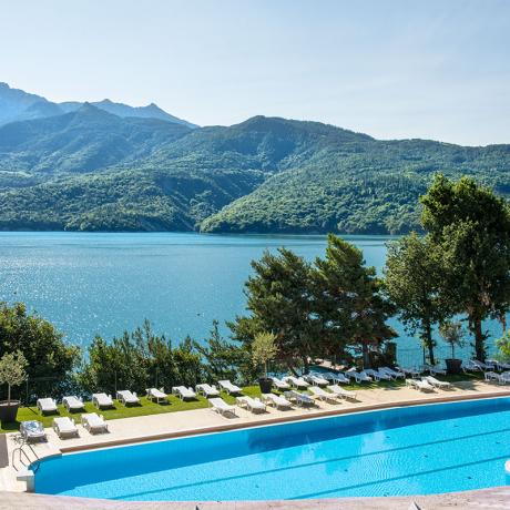 Piscine - Domaine de l'Ecrin du Lac CHORGES - Piscine - Domaine de l'Ecrin du Lac CHORGES